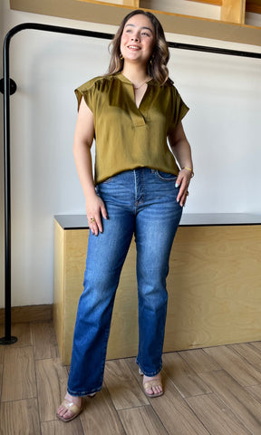 Olive Round Neck V-neck Drop Satin Blouse