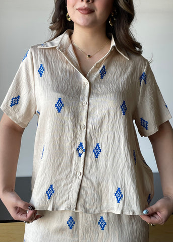 Graphic Print Blouse