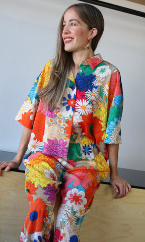 Vibrant Floral Print Cropped Button Down Shirt